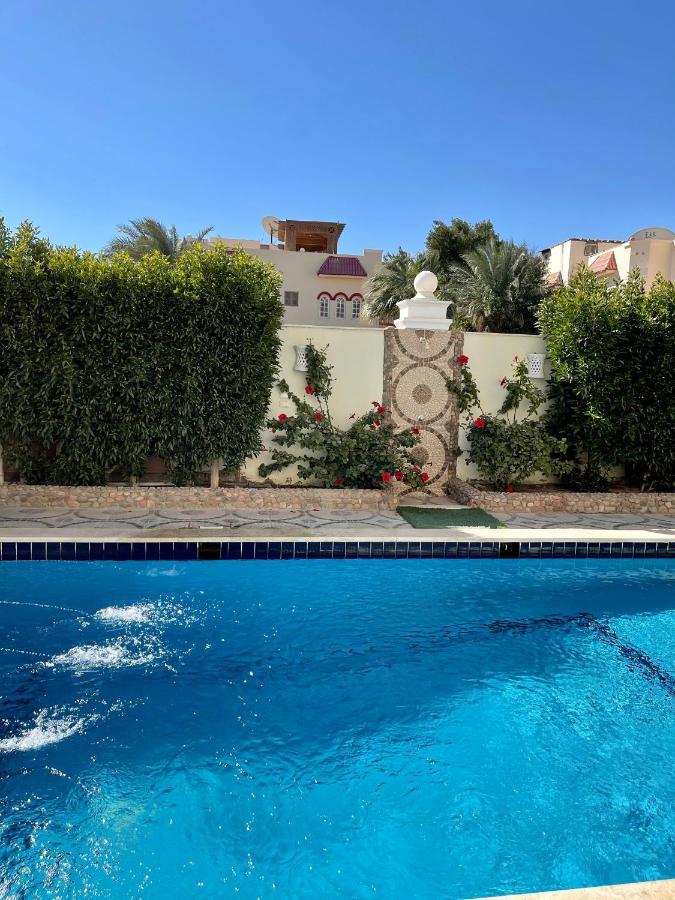 Ground Floor Apartment In Villa With Private Pool And Private Garden Хургада Екстер'єр фото